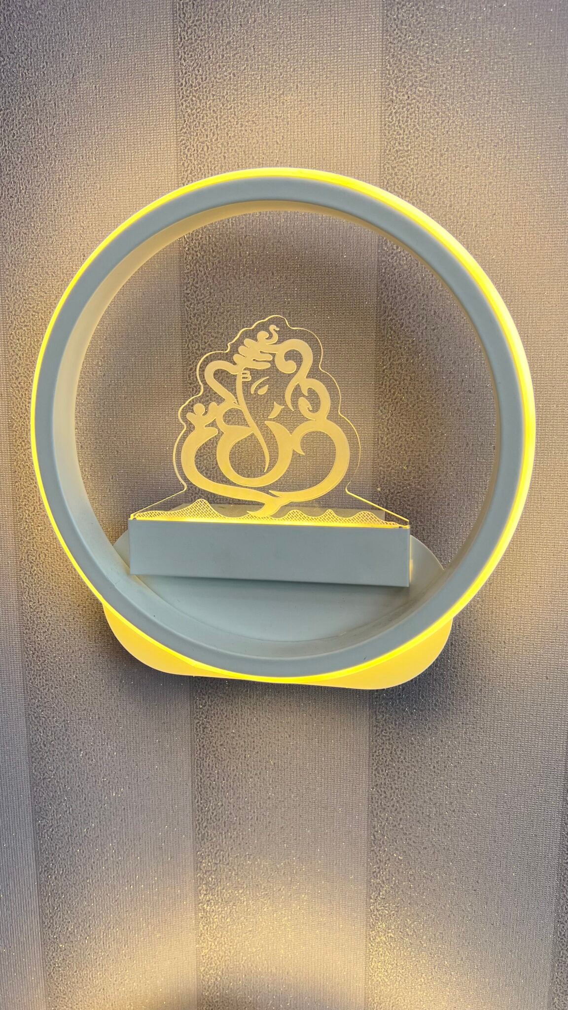 LED Ganesh Wall Light – Decorative Spiritual Lamp