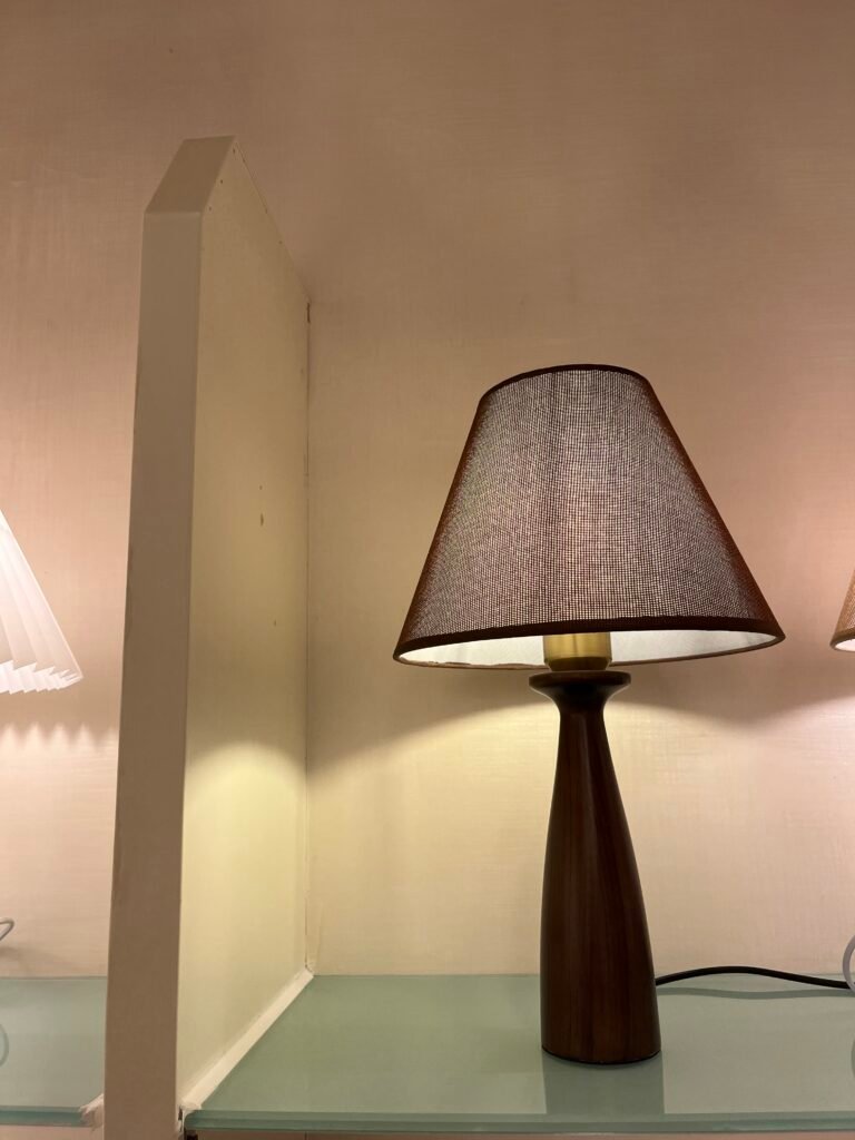 Classic Table Lamp