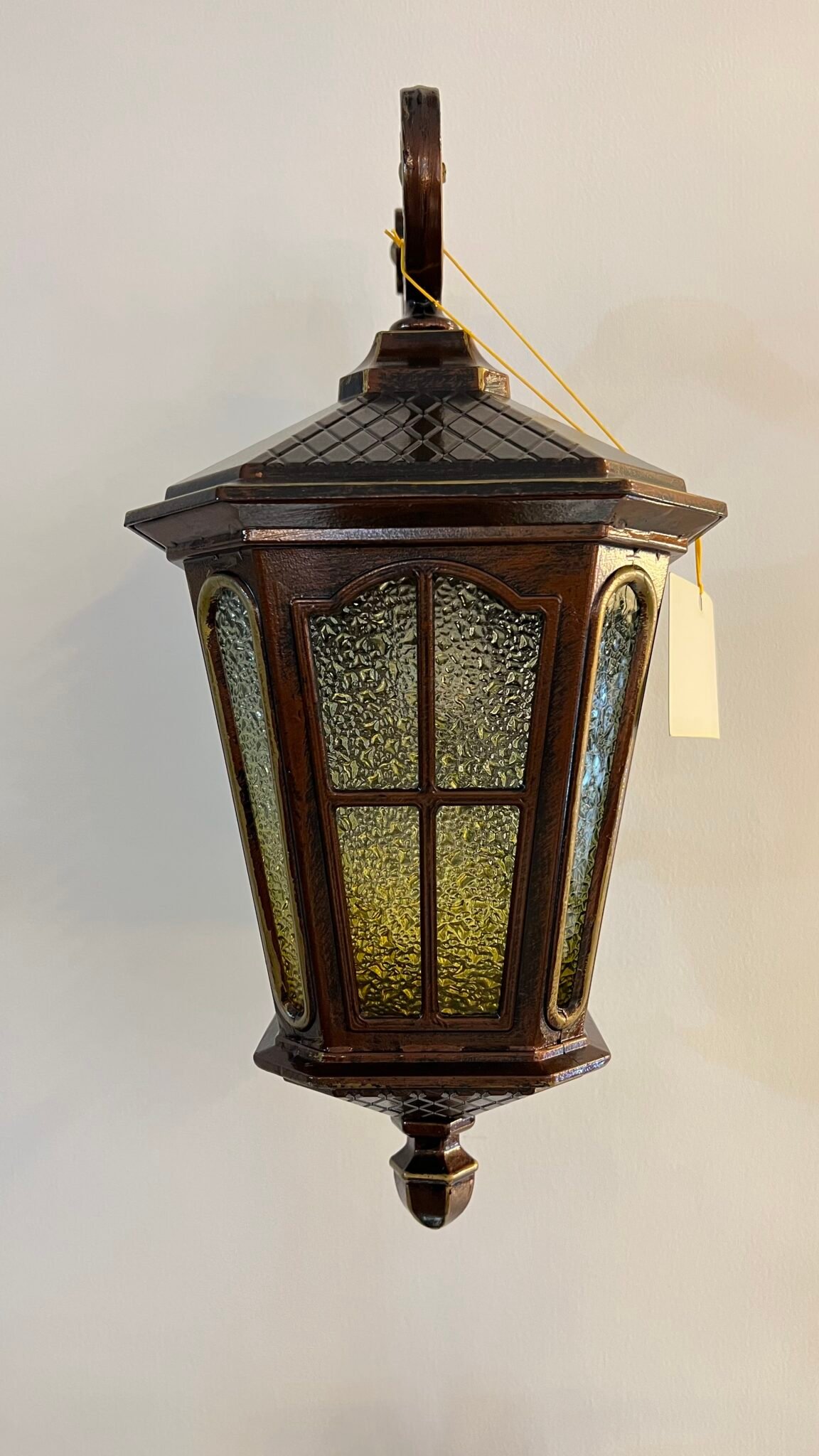 Vintage Outdoor Wall Lantern – Classic Gate Light